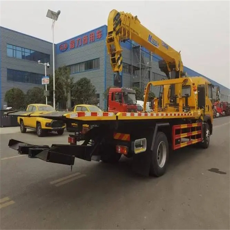 万泉镇附近小随车吊出租电话，轻松解决搬运烦恼