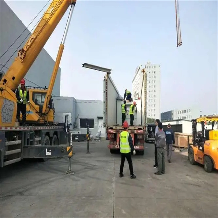 万泉镇如何找到附近的吊车救援服务